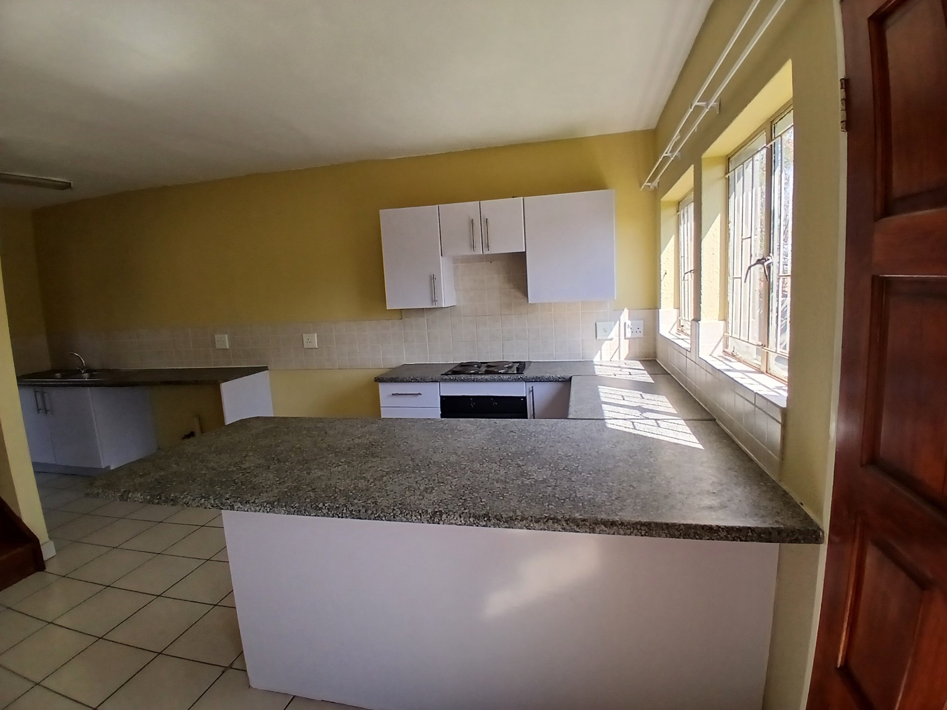 Townhouse for sale in Kosmosdal, Centurion, 108 m²