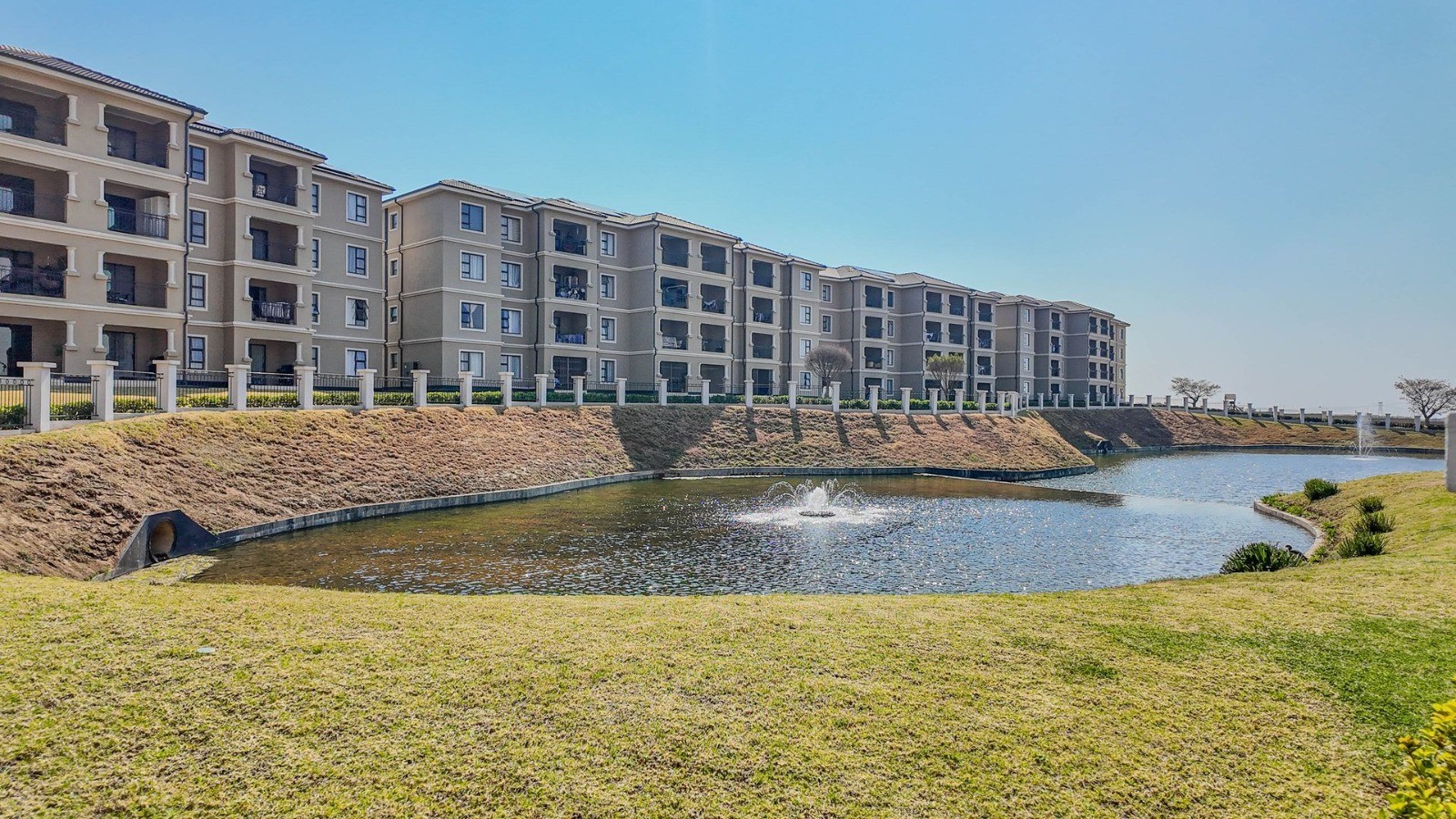 Apartment for rent in Blue Hills, Midrand