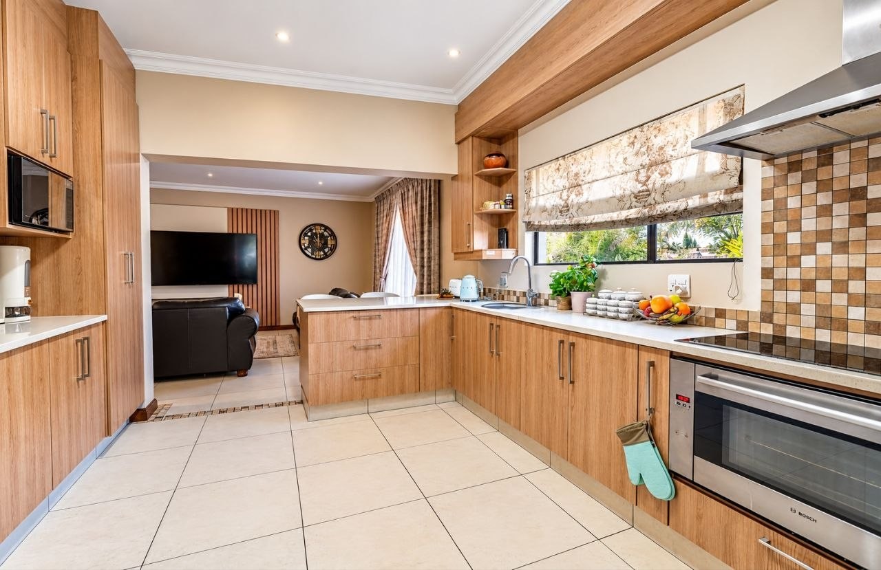 House for sale in Sagewood, Midrand, 900 m²