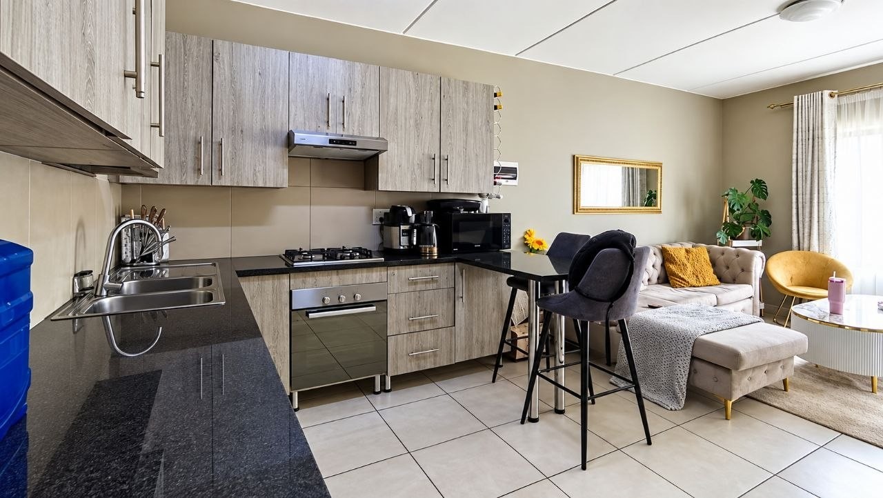 Apartment For Sale in Glen Austin AH, Midrand