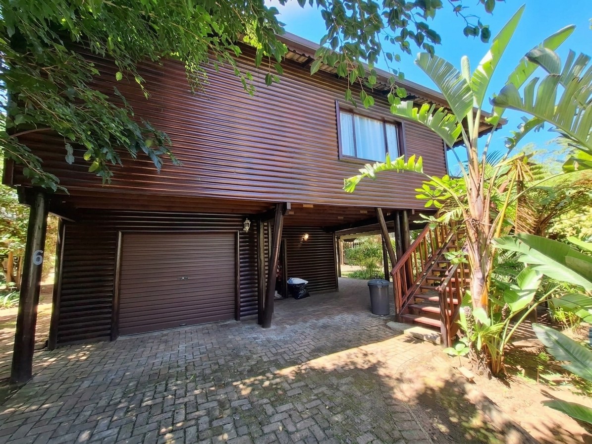 Apartment for sale in Ramsgate, Margate, KwaZulu Natal, 194 m²