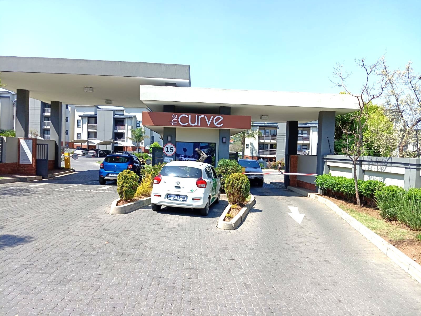 Apartment for sale in Sebenza, Edenvale, 40, The Curve., 29 Baker Road., Sebenza, Edenvale, Gauteng, 88 m²