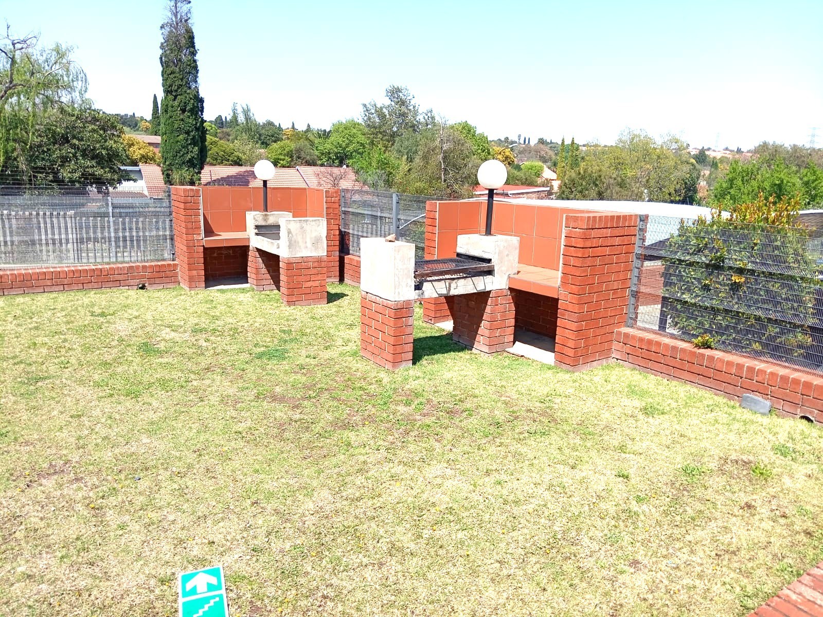 Apartment for sale in Sebenza, Edenvale, 40, The Curve., 29 Baker Road., Sebenza, Edenvale, Gauteng, 88 m²