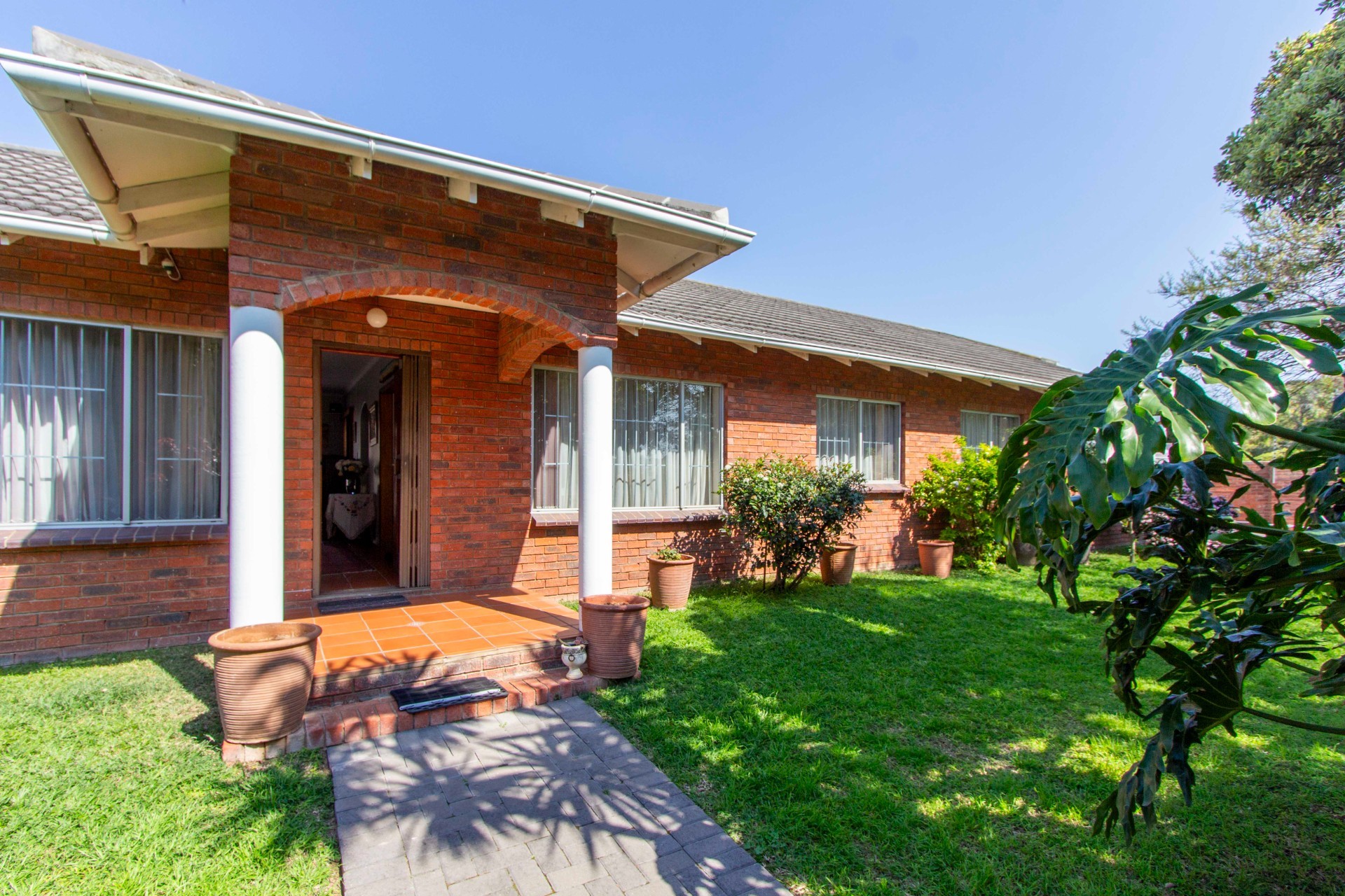 House for sale in Summerstrand, Port Elizabeth, 16 Scott street, Summerstrand, Port Elizabeth, Eastern Cape, 254 m²