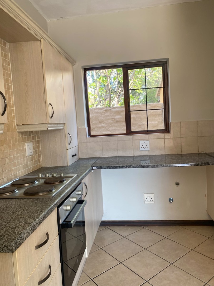 Duplex for rent in Noordwyk, Midrand, 85 m²
