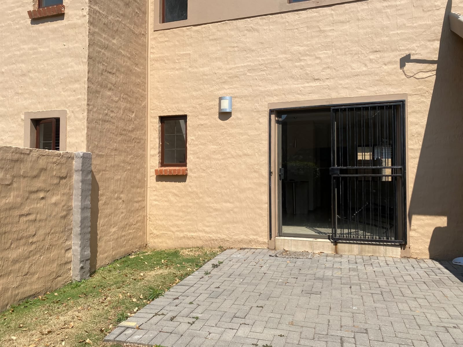Duplex for rent in Noordwyk, Midrand, 85 m²