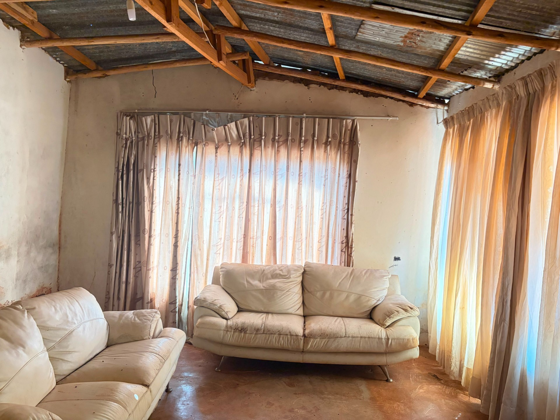 House for sale in Sibasa, Thohoyandou, 2116 m²