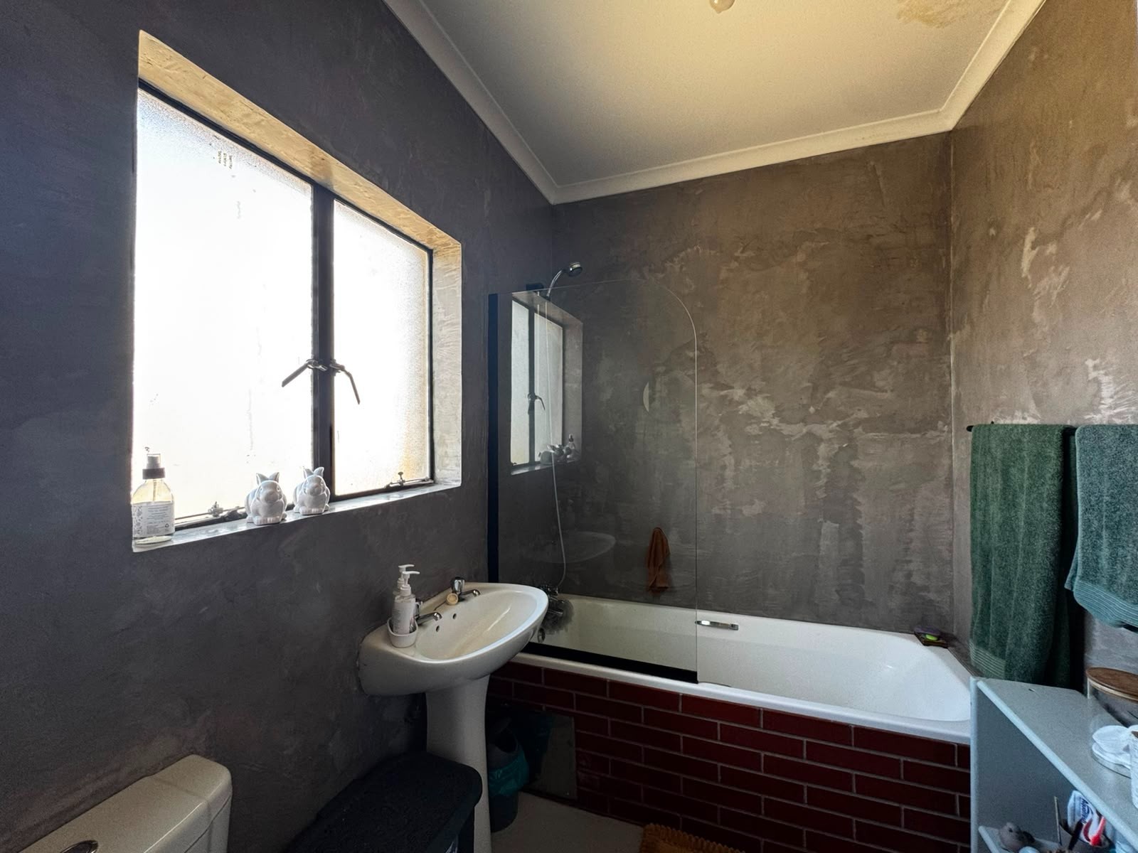 Apartment for rent in Glen Marais, Kempton Park