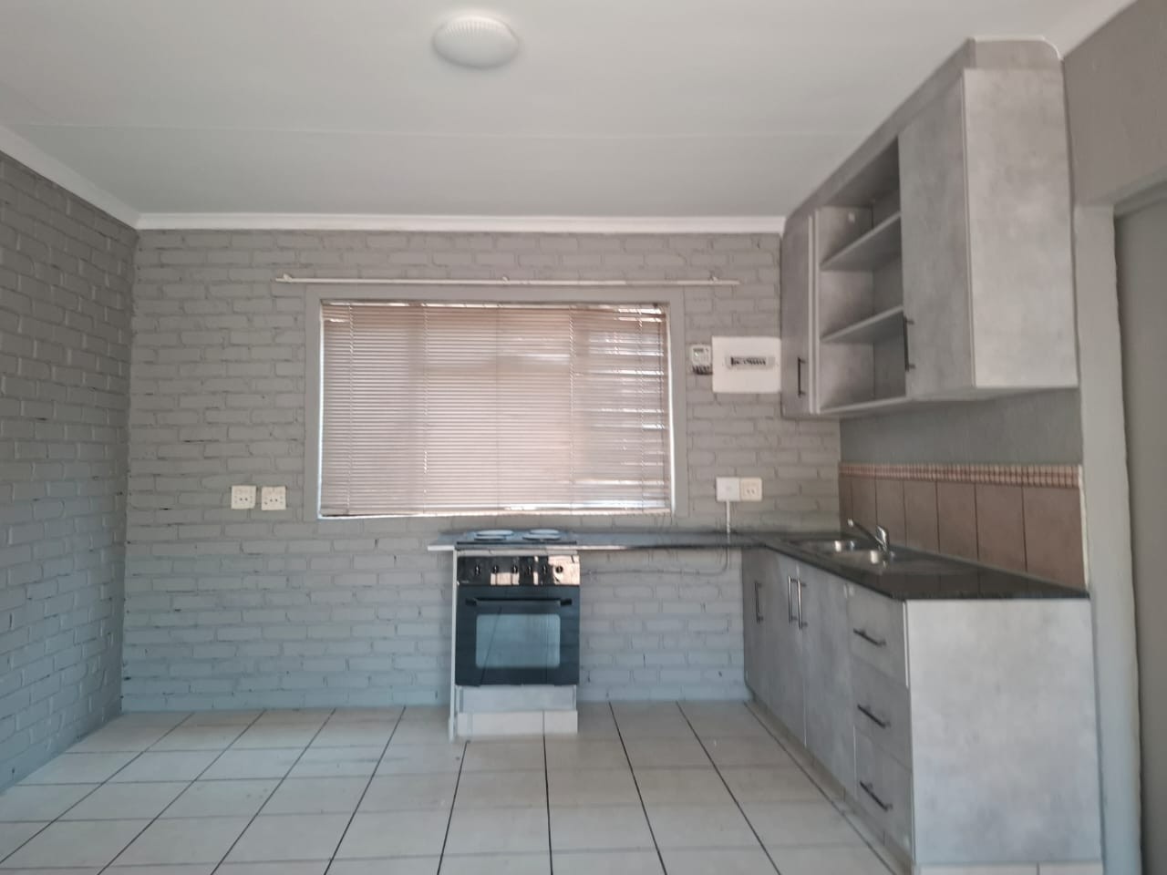 Apartment for rent in Rustenburg Central, Rustenburg, North West
