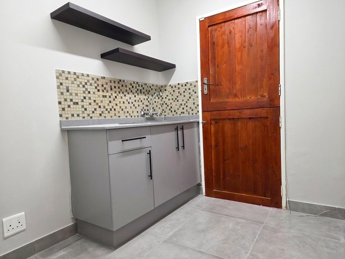 Commercial Property for rent in Van Riebeeck Park, Kempton Park