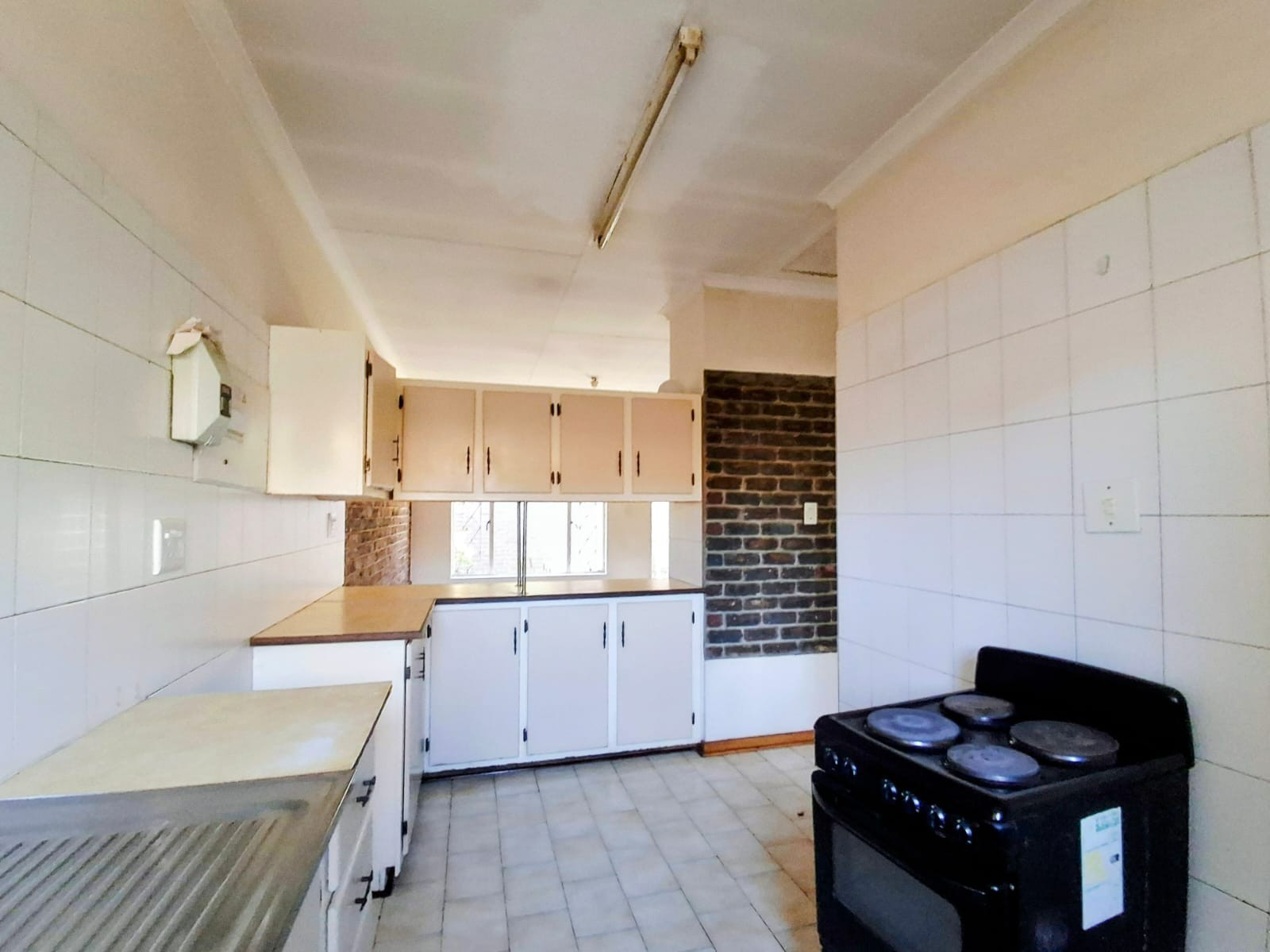 Apartment for rent in Rustenburg Central, Rustenburg, North West
