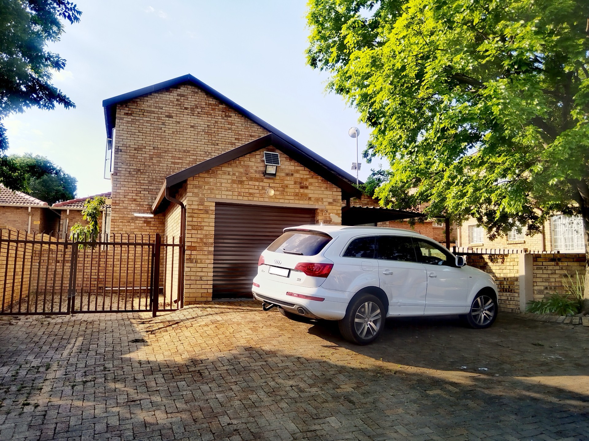 Townhouse for rent in Rooihuiskraal North, Centurion, 84 m²