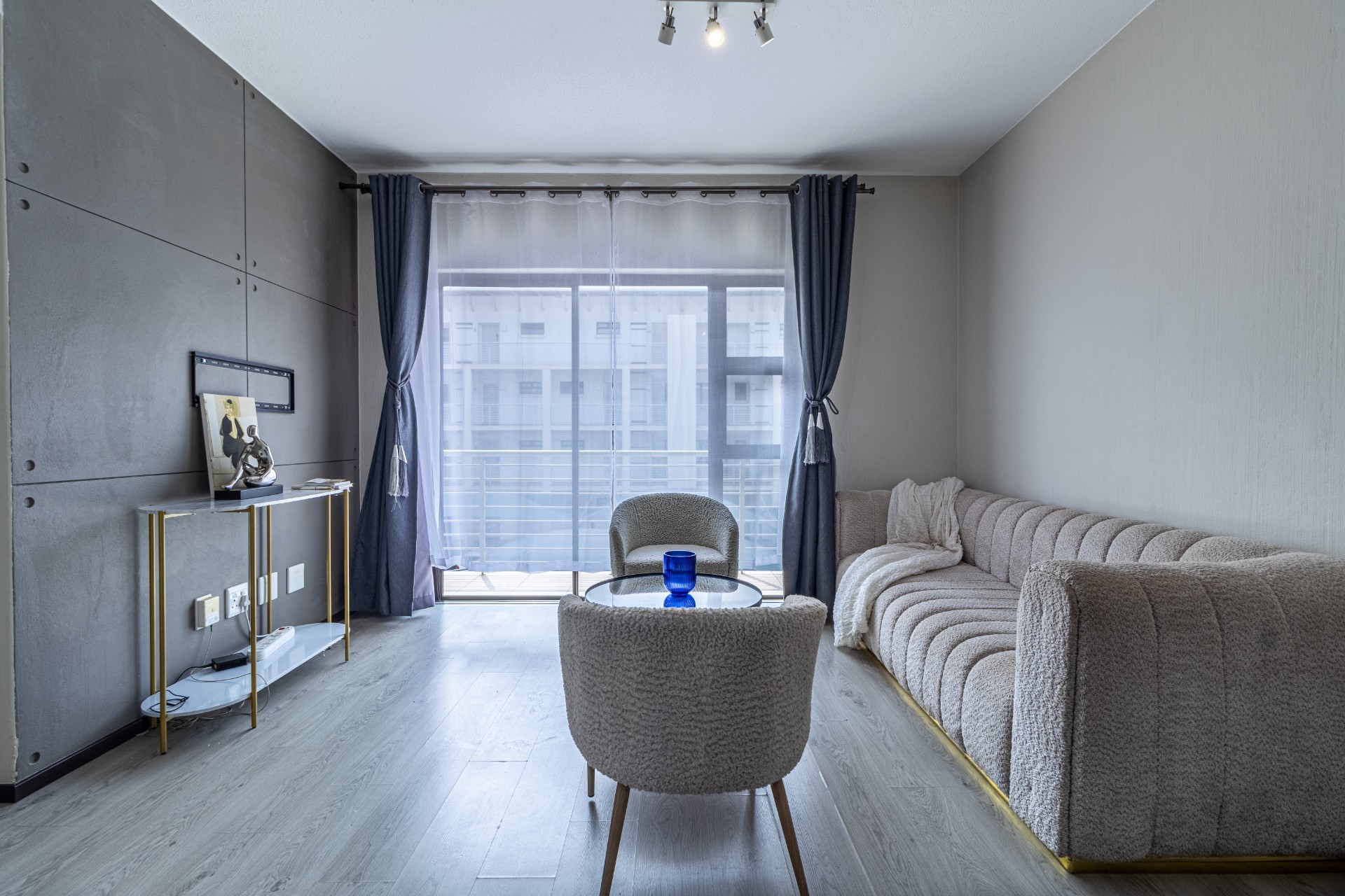 Apartment for rent in Broadacres, Sandton