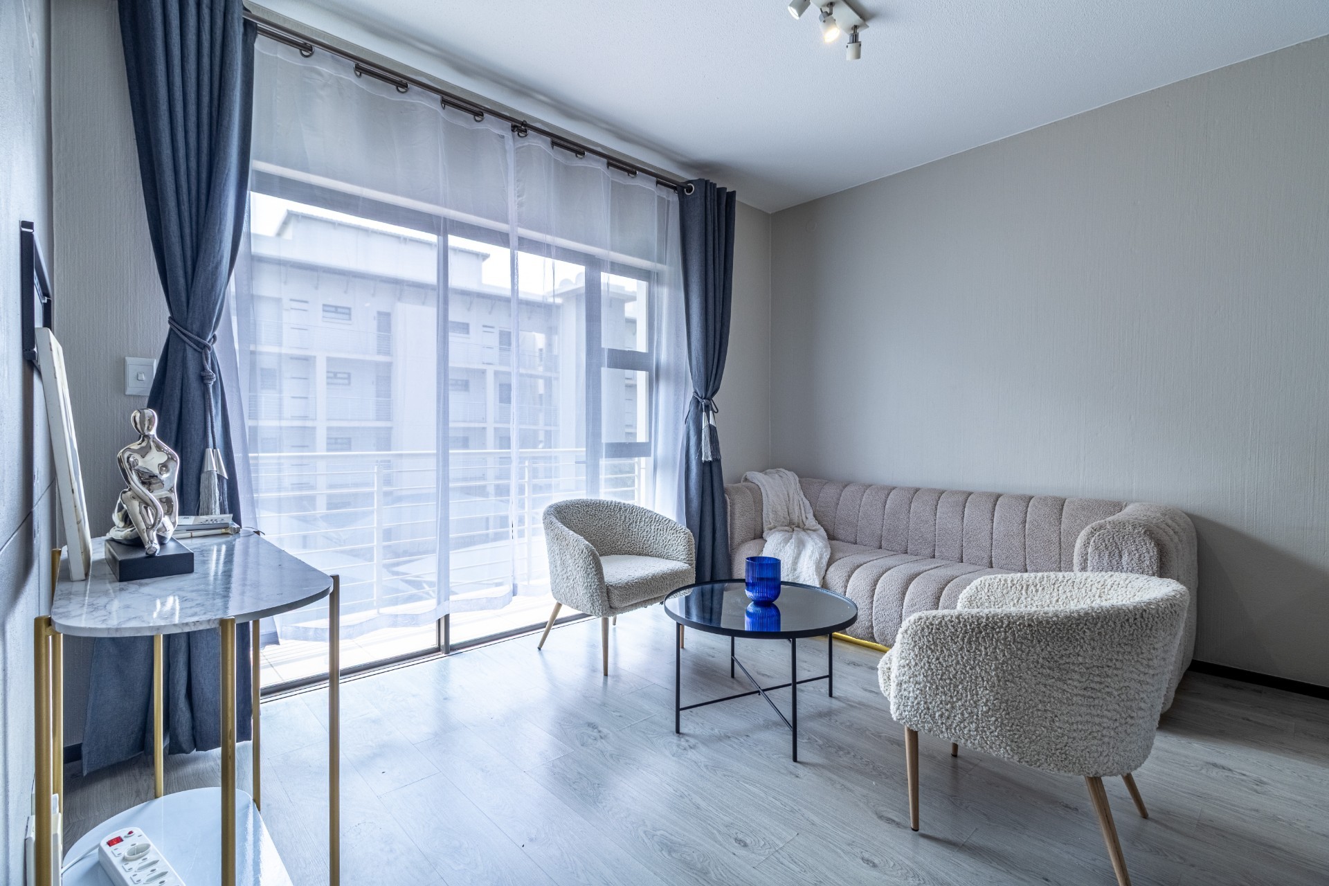 Apartment for rent in Broadacres, Sandton
