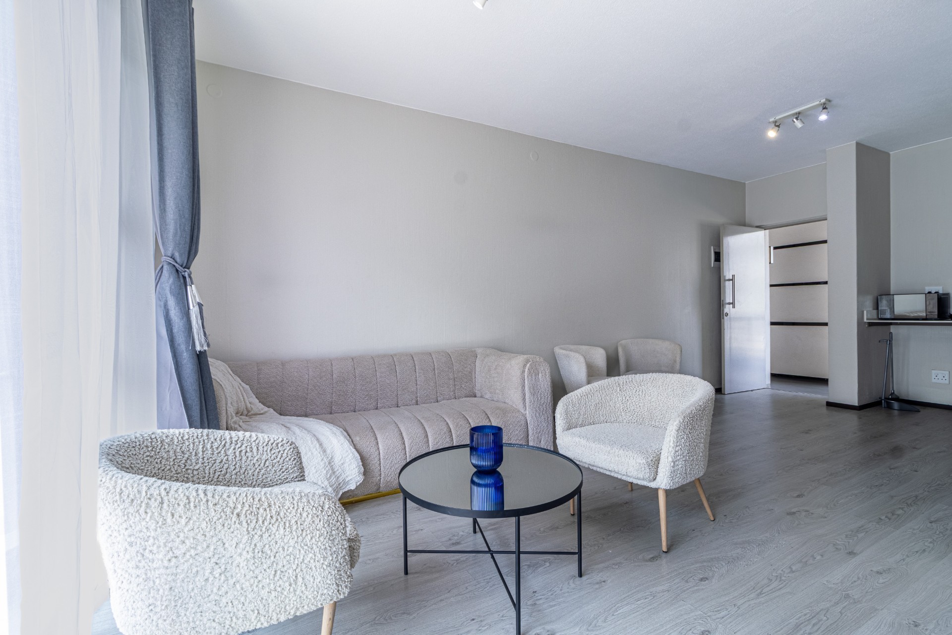 Apartment for rent in Broadacres, Sandton