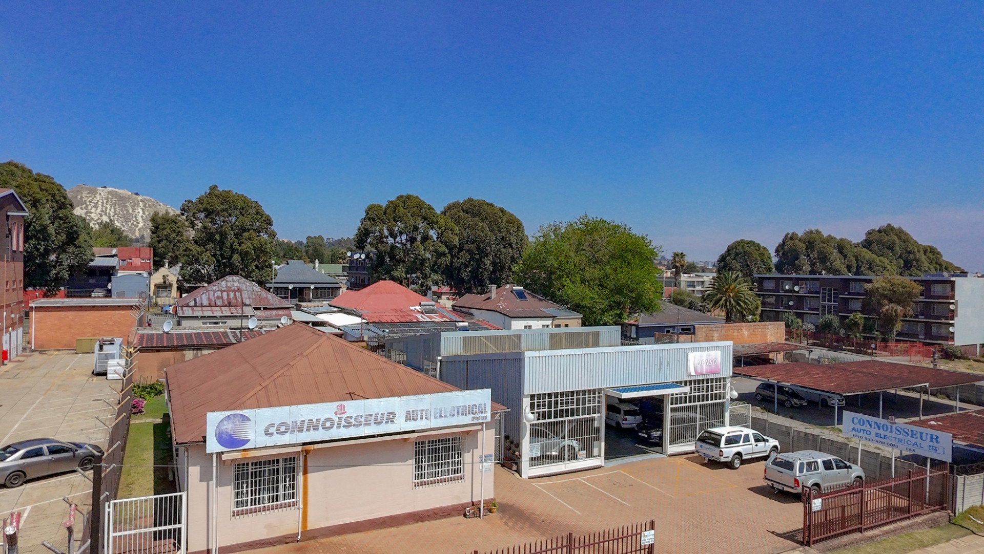 Industrial Property for sale in Krugersdorp Central, Krugersdorp, 77 & 79 Ockerse Street, Krugersdorp Central, Krugersdorp, Gauteng, 990 m²
