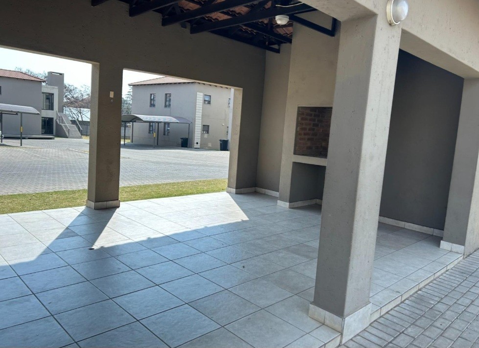 Apartment for rent in Goedeburg, Benoni, 0 0, waterfall park, 0 beryl street, Goedeburg, Benoni, Gauteng
