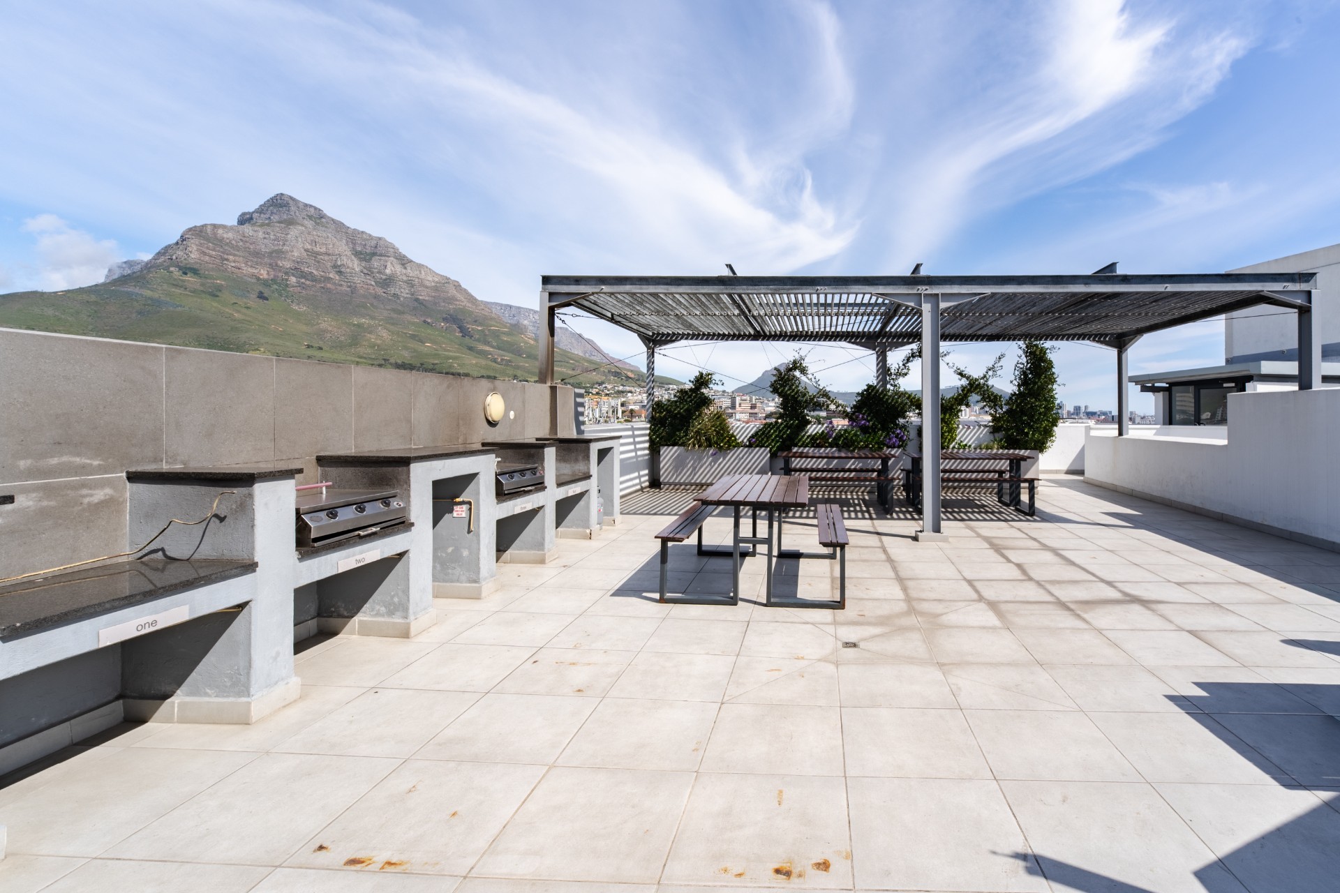 Apartment for rent in Observatory, Cape Town