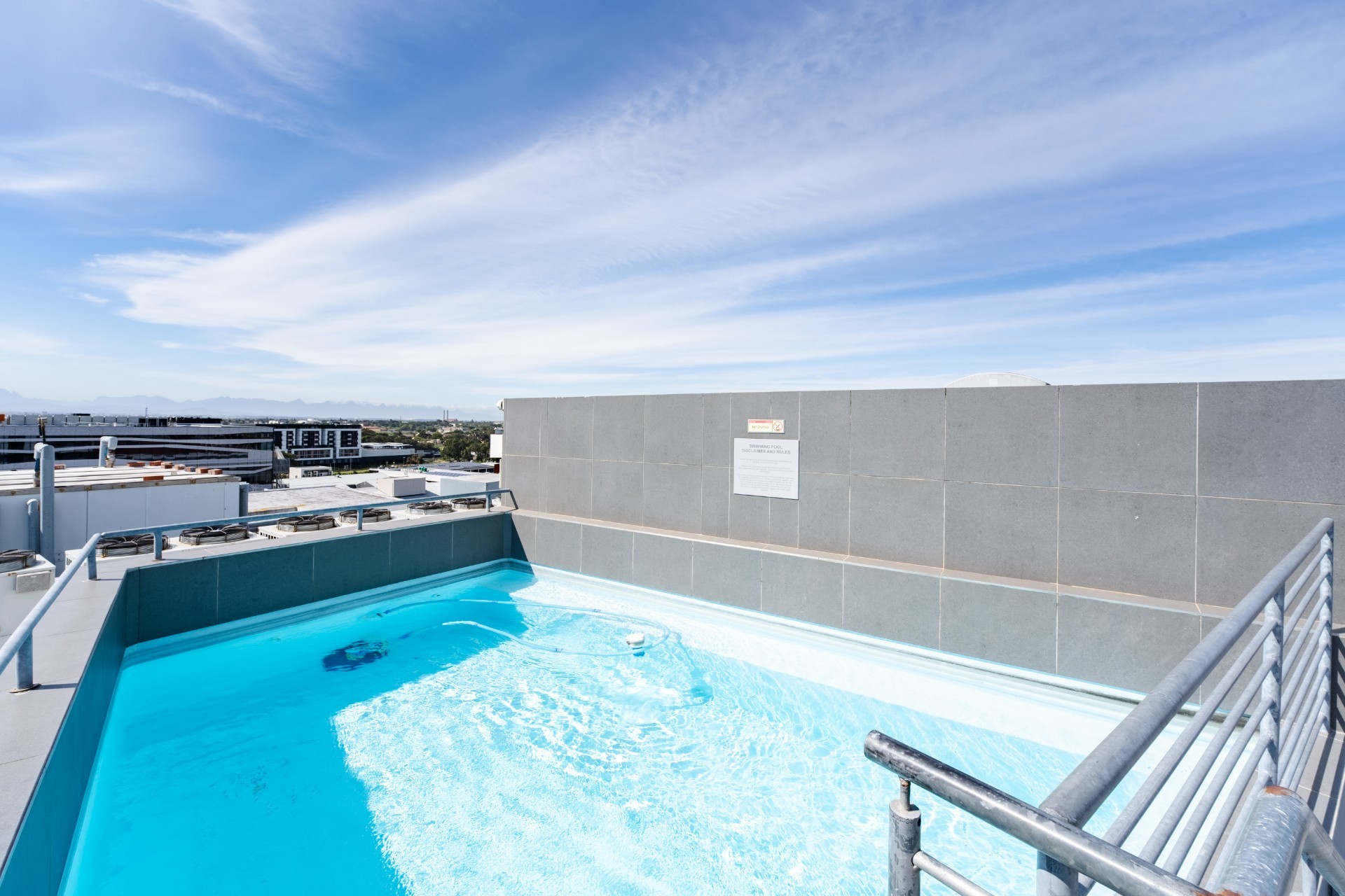 Apartment for rent in Observatory, Cape Town