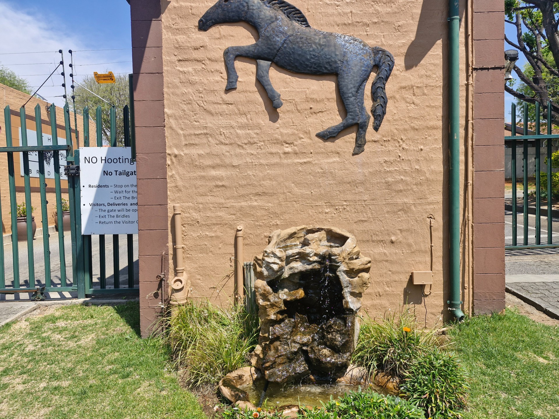 Apartment for sale in Sundowner, Randburg, 75 m²