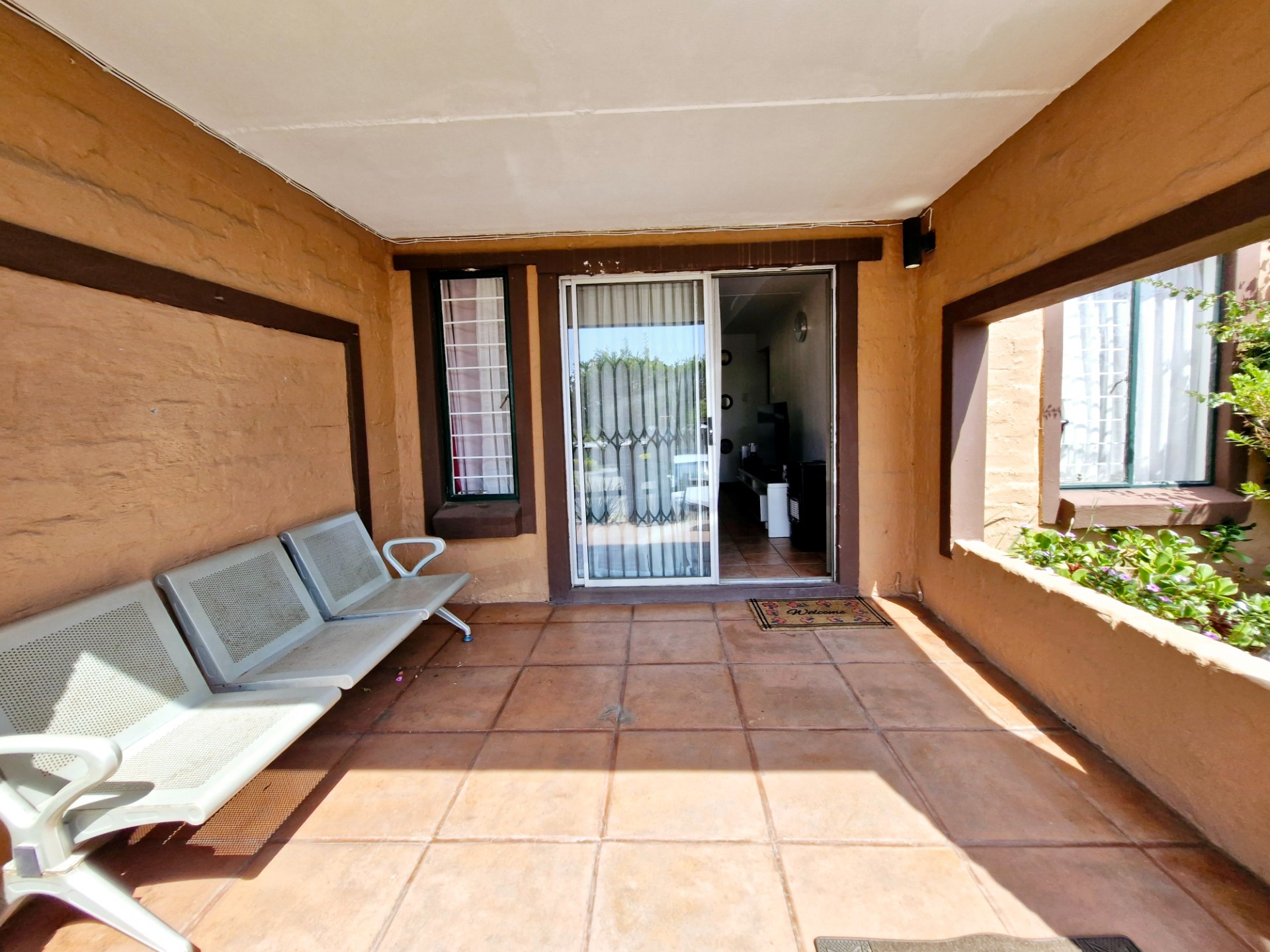 Apartment for sale in Sundowner, Randburg, 75 m²
