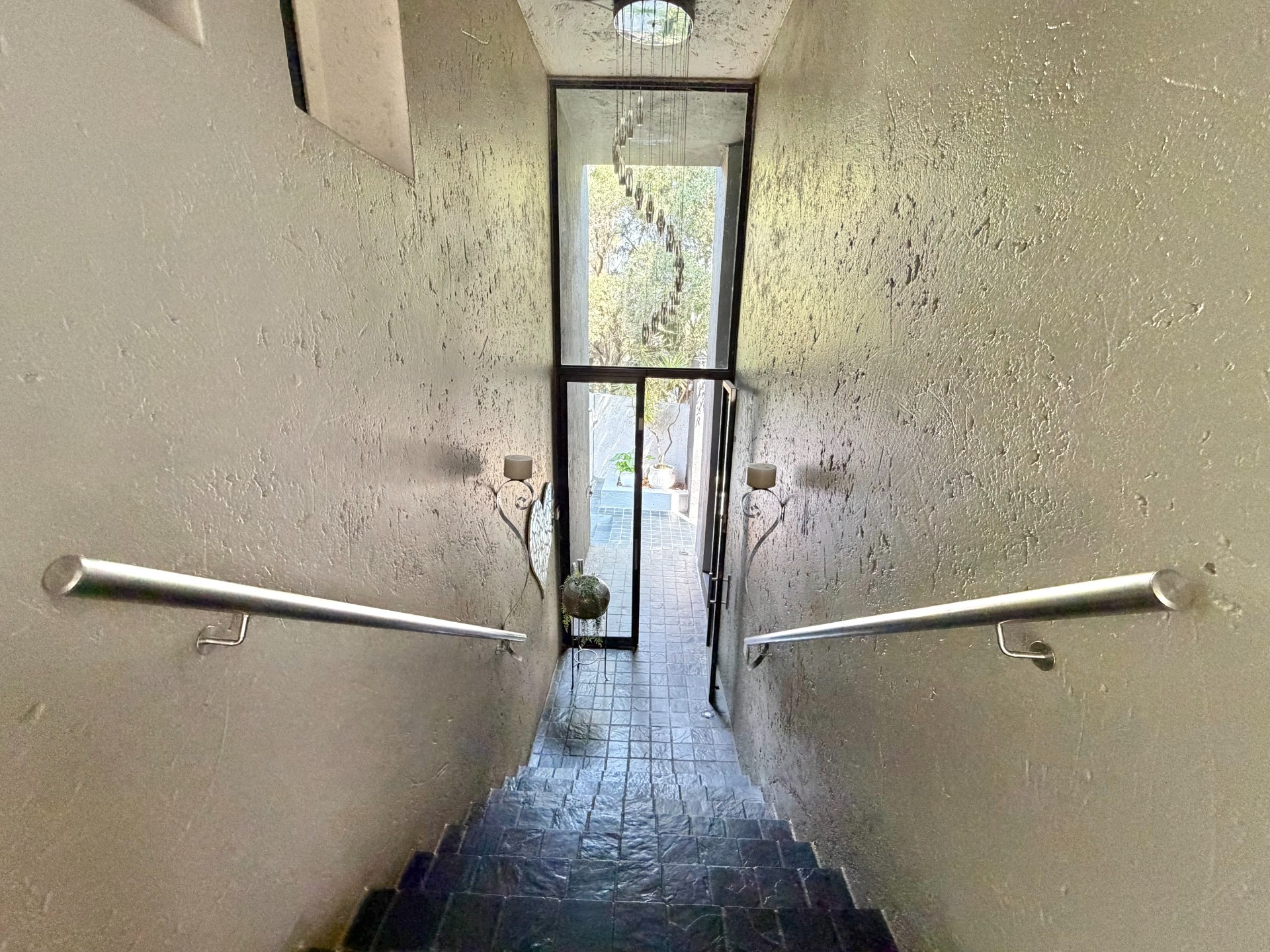 House for sale in Faerie Glen, Pretoria, 324 m²