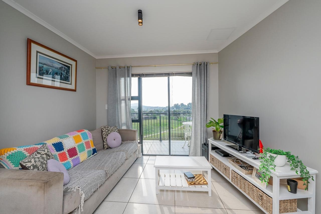 Apartment for rent in Sonstraal Heights, Durbanville, 55 m²