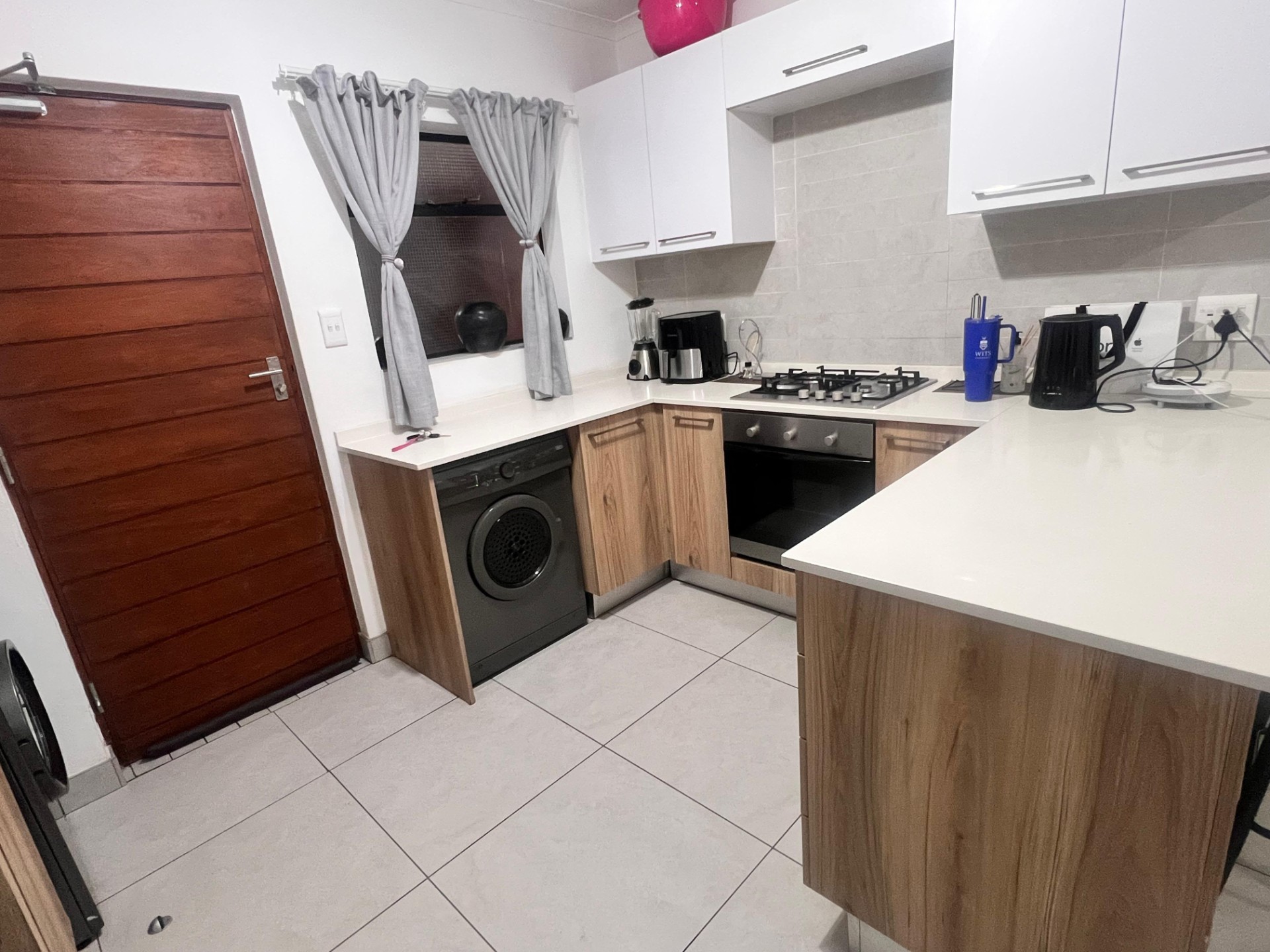 Townhouse for sale in Founders Hill, Edenvale, 52 m²