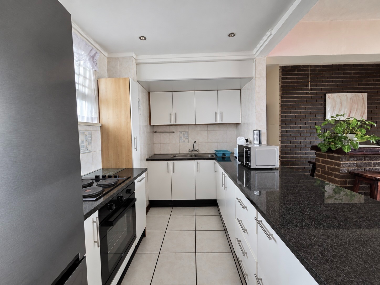 Apartment for sale in Margate, KwaZulu Natal, 107 m²