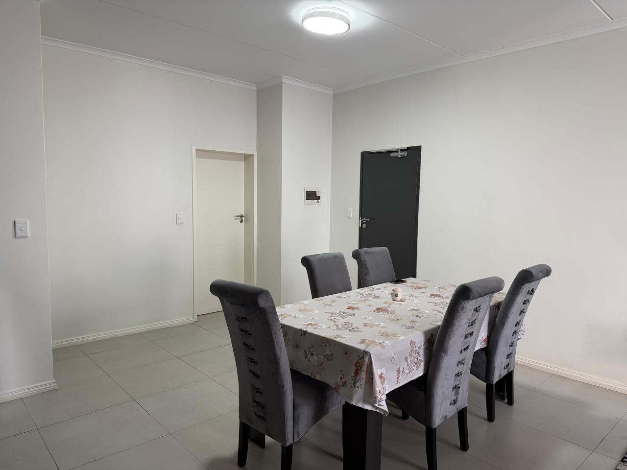 Apartment for rent in Carlswald, Midrand, 112 m²