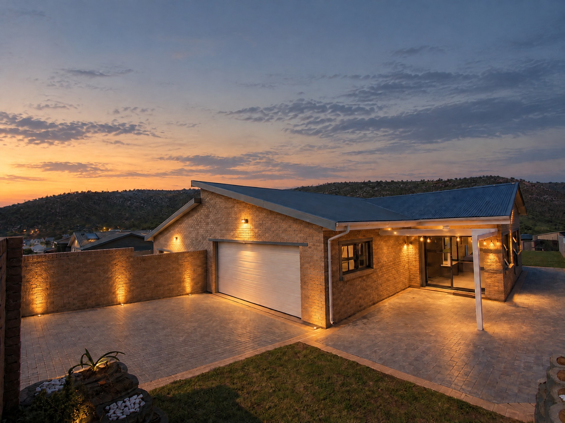 Duet for sale in Island View, Mossel Bay, 16 B Steinberg, Island View, Mossel Bay, Western Cape, 196 m²