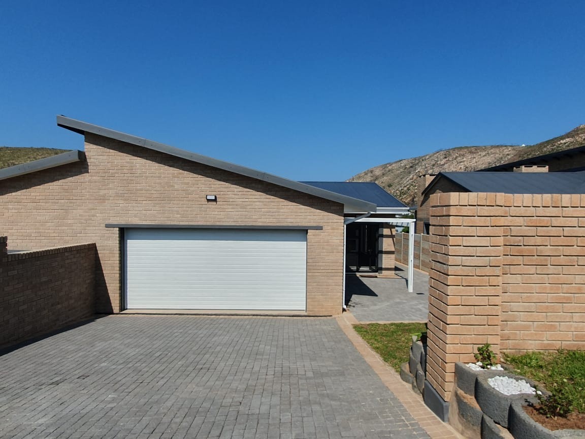 Duet for sale in Island View, Mossel Bay, 16 B Steinberg, Island View, Mossel Bay, Western Cape, 196 m²