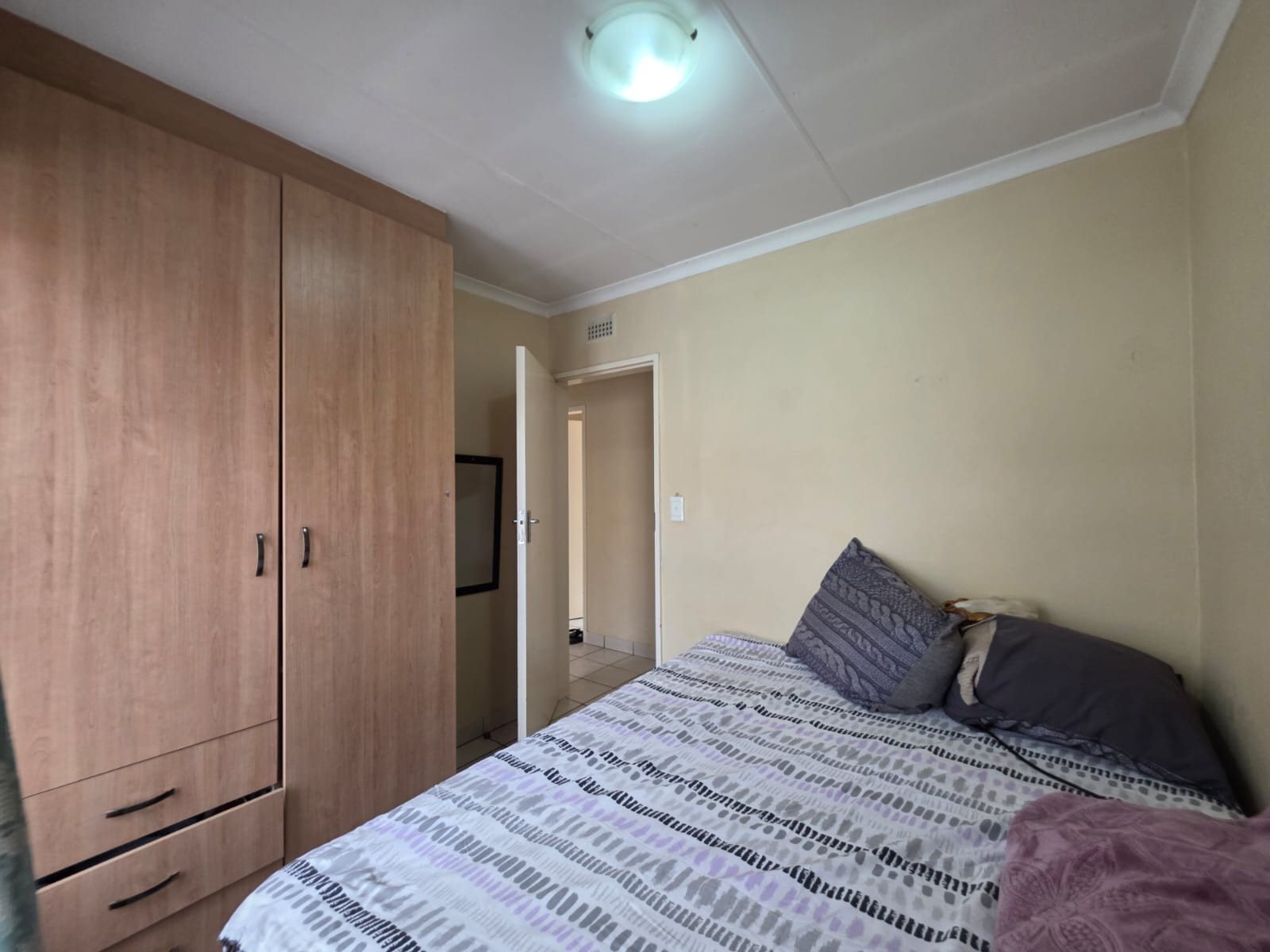 House for sale in Clayville, Kempton Park, 400 m²