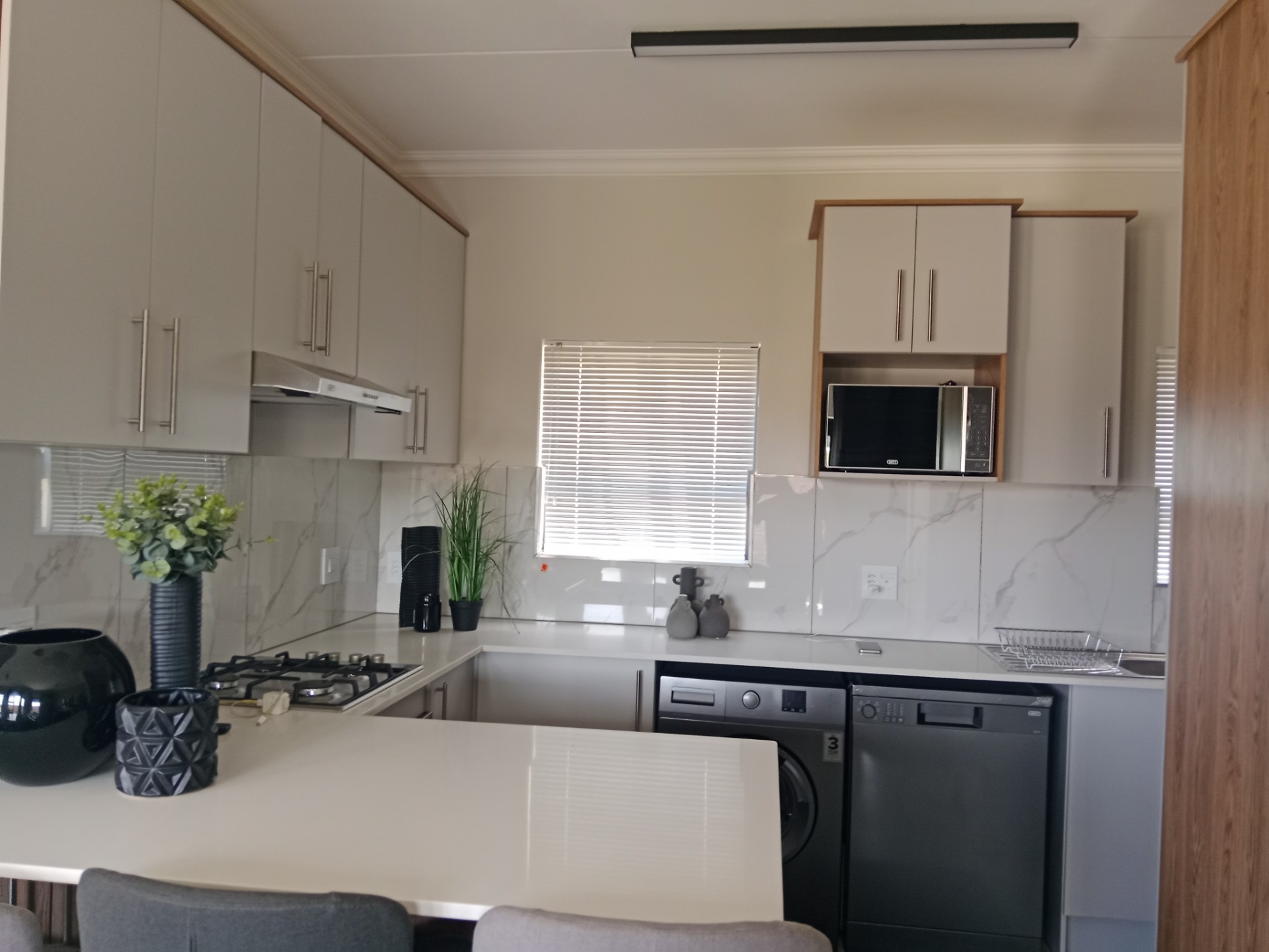 Duplex for sale in Theresapark, Akasia, 160 m²