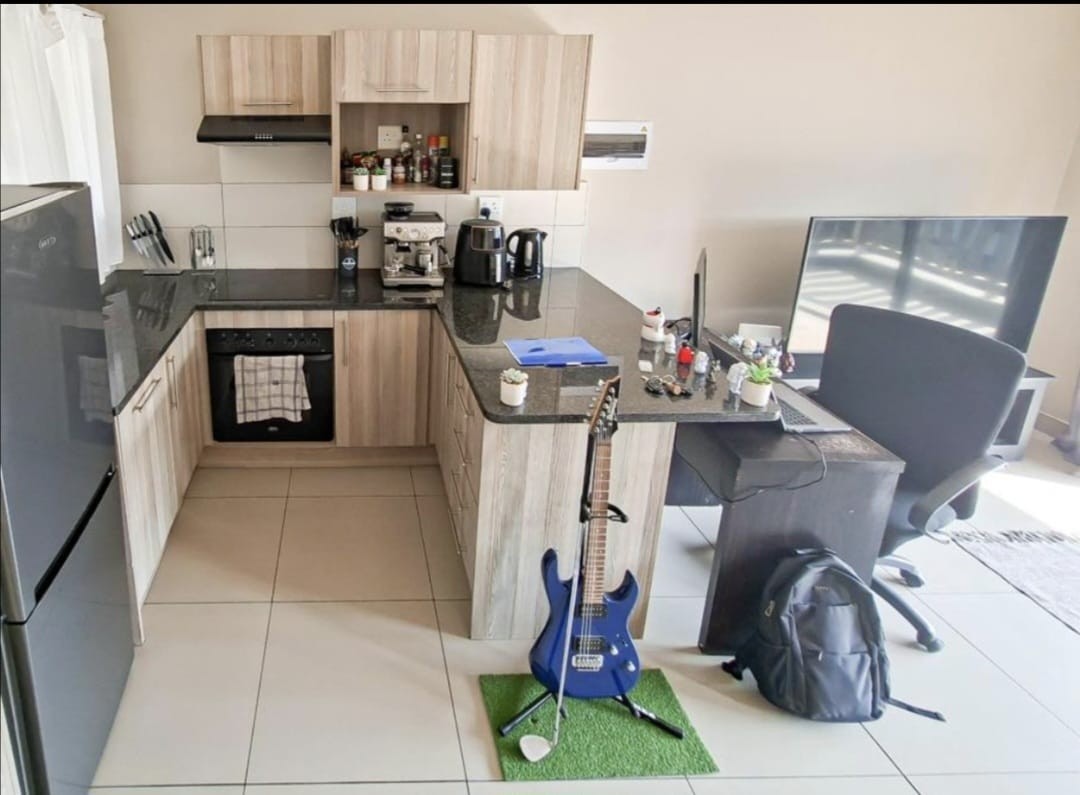 Apartment for rent in Chartwell, Randburg, 53 m²