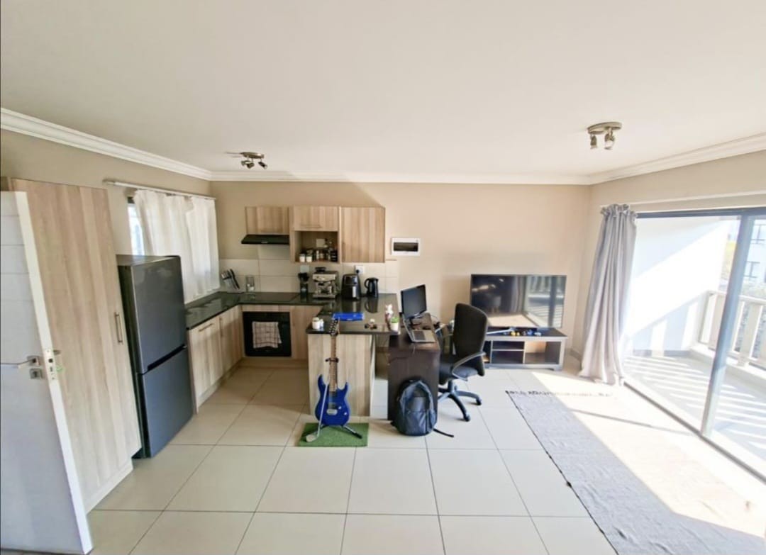 Apartment for rent in Chartwell, Randburg, 53 m²