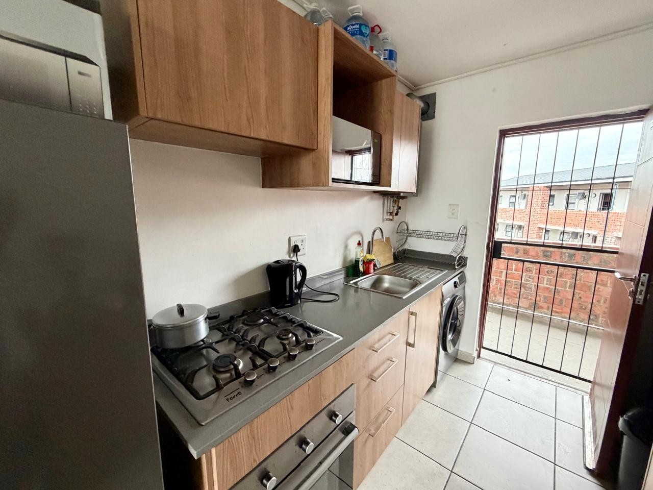 Apartment for sale in Belhar, Cape Town, 39 m²