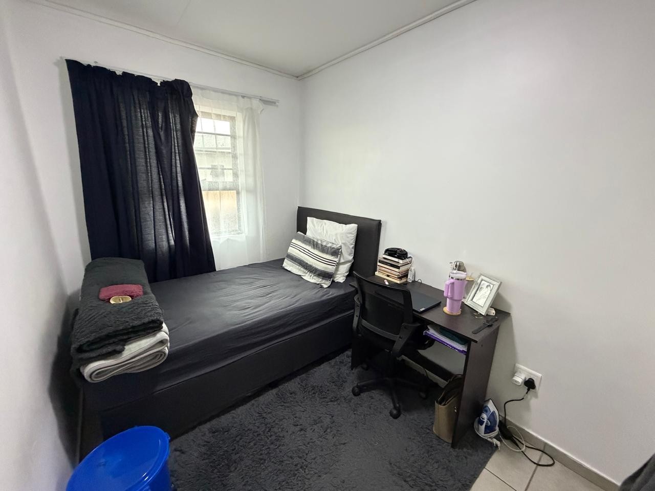 Apartment for sale in Belhar, Cape Town, 39 m²