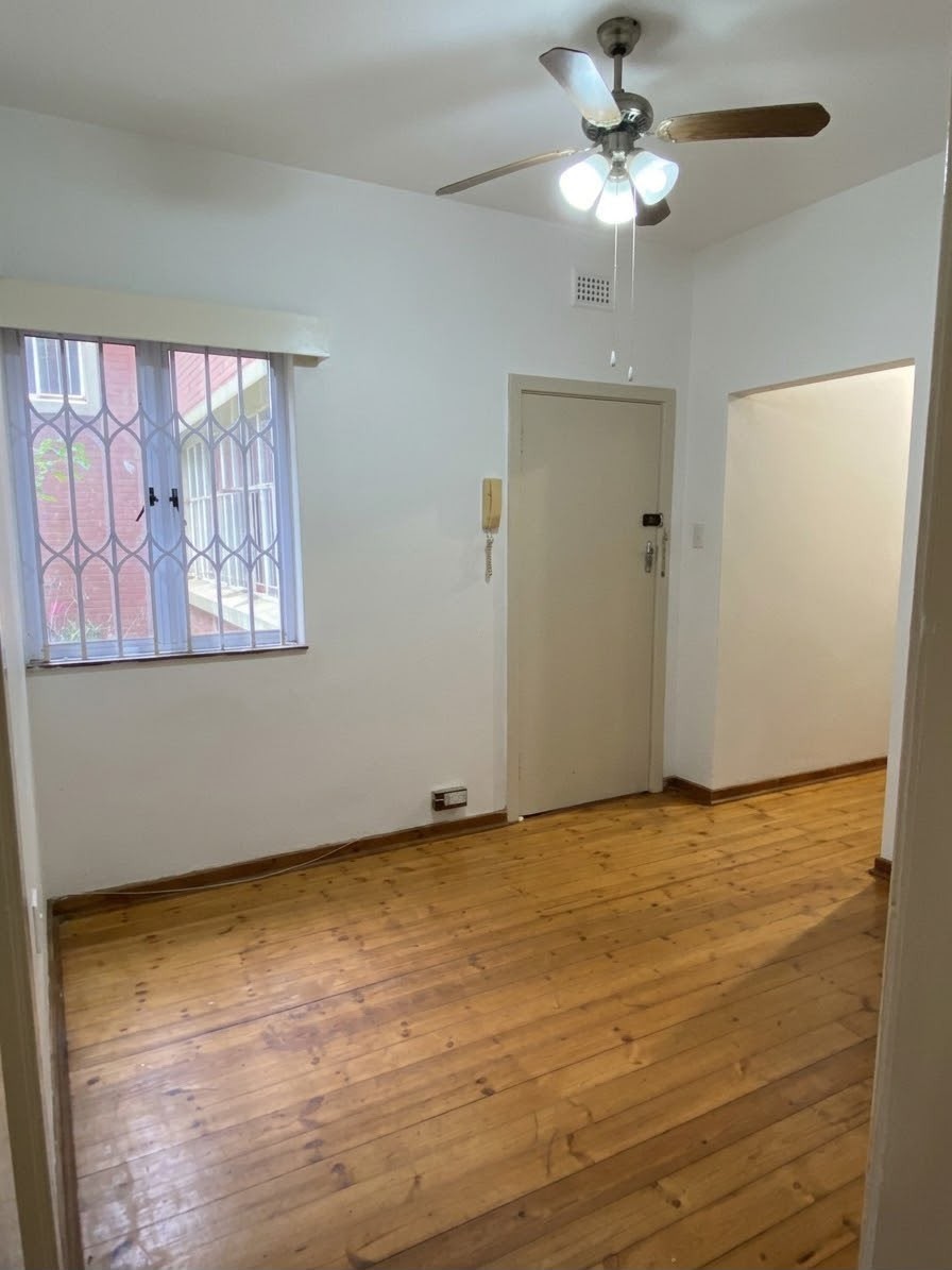 Apartment for rent in Glenwood, Durban, KwaZulu Natal, 98 m²