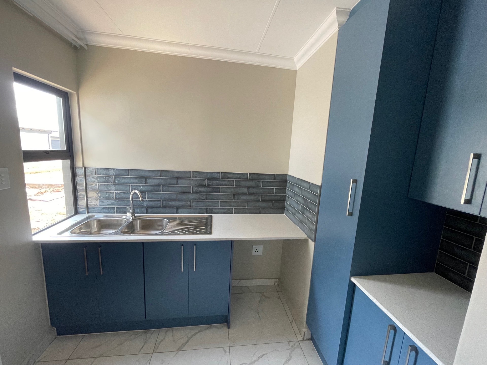 Development for sale in Heatherview, Akasia, 268 m²