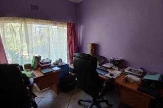 House for sale in Petersfield, Springs, 1472 m²