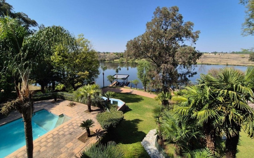 House for sale in Mantevrede, Vanderbijlpark, 21561 m²