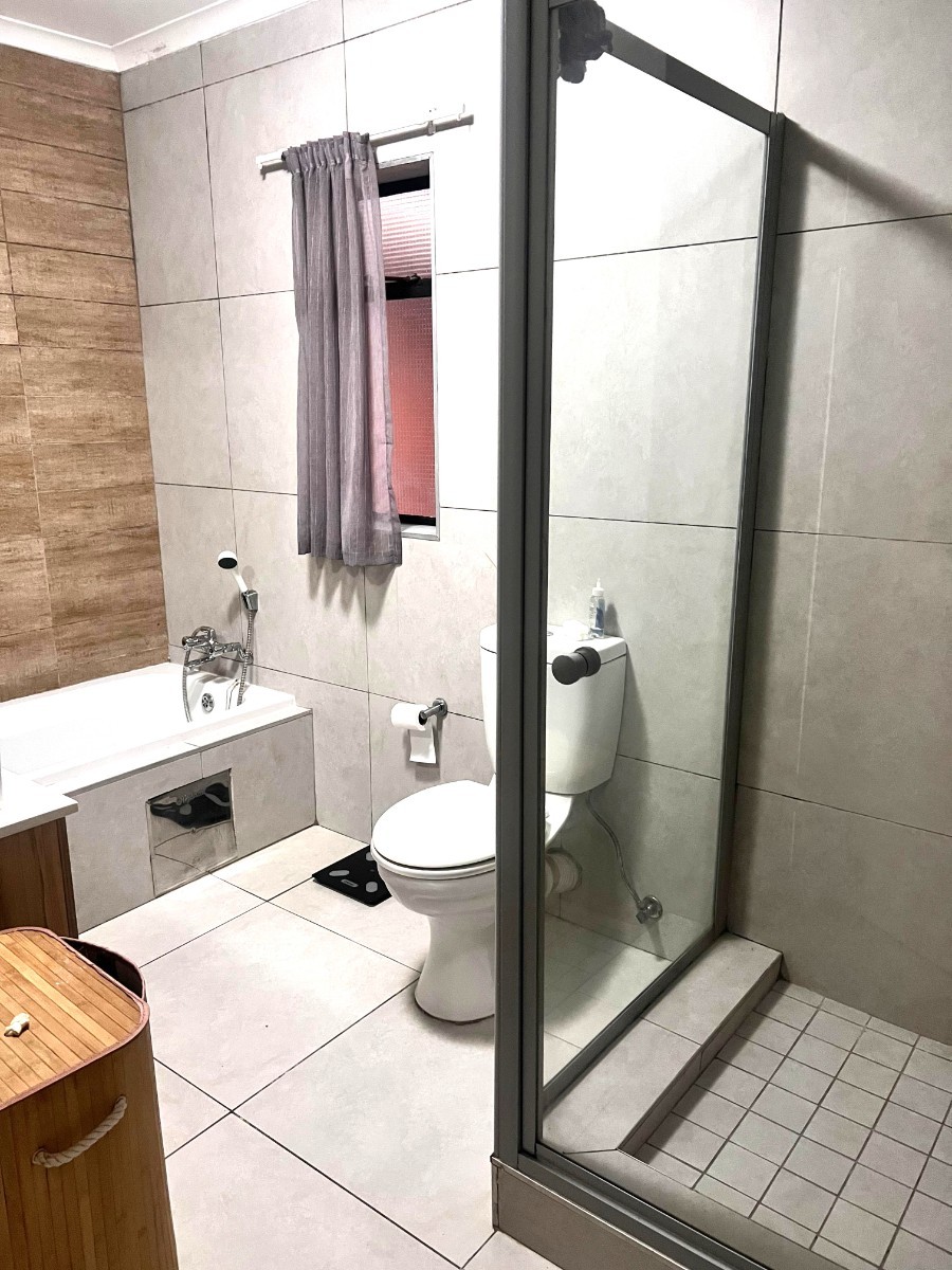 Townhouse for sale in Founders Hill, Edenvale, 52 m²
