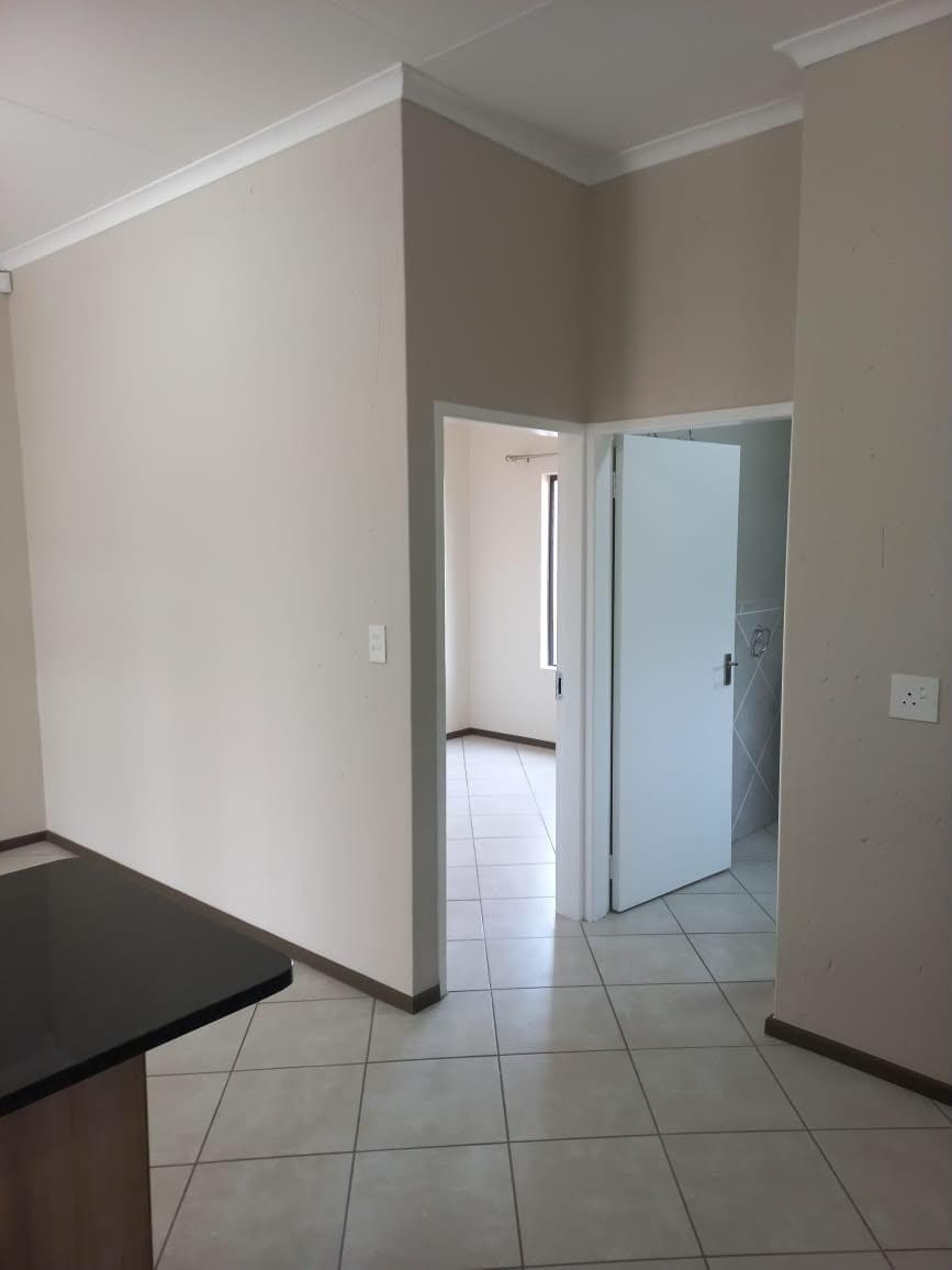 Apartment for rent in Goedeburg, Benoni, 0 0, Waterfall park, 36 Beryl street, Goedeburg, Benoni, Gauteng