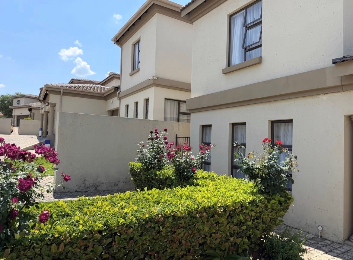 Townhouse for sale in Vorna Valley, Midrand, 284 m²