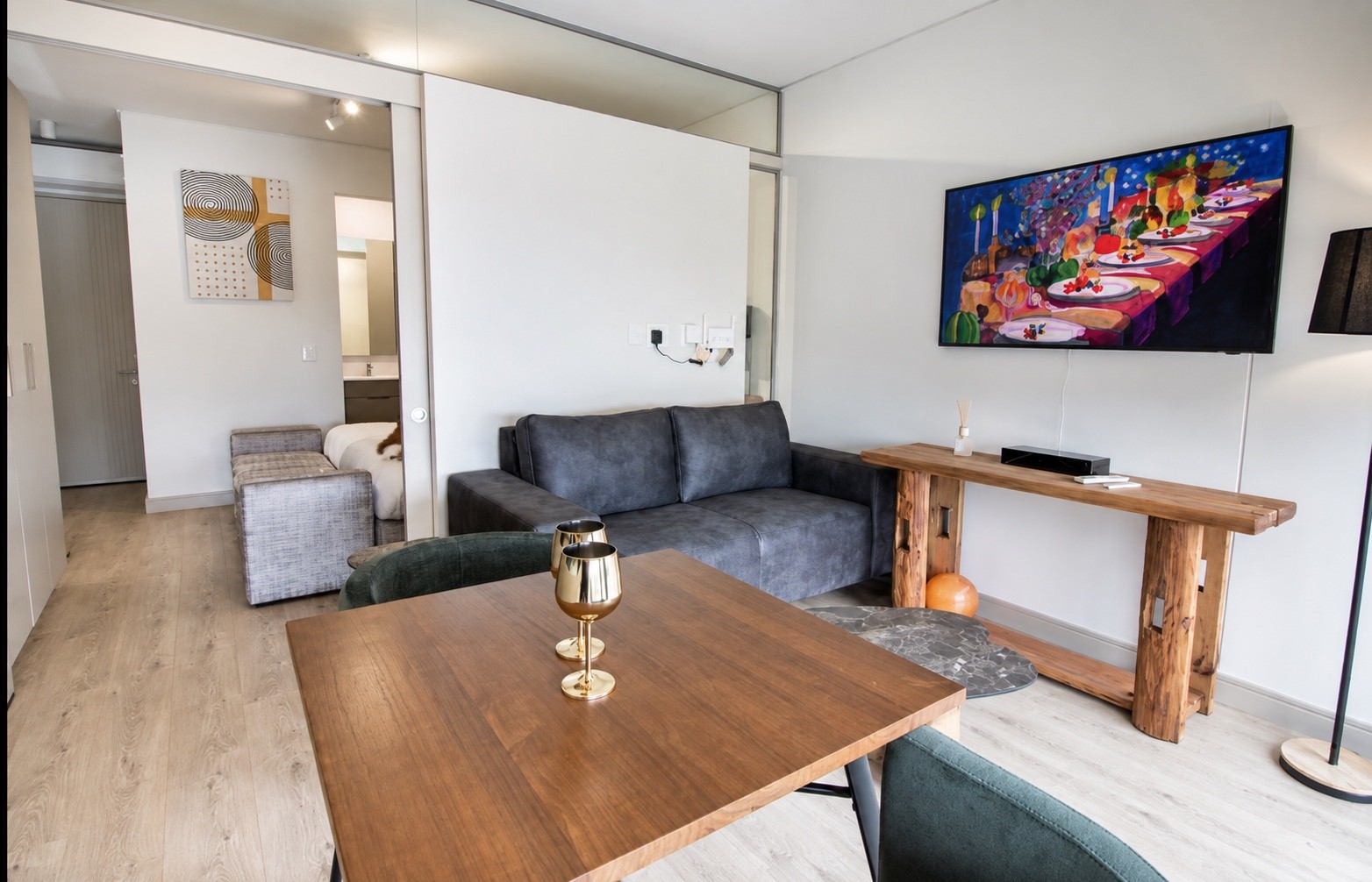 Apartment for rent in Rosebank, Johannesburg