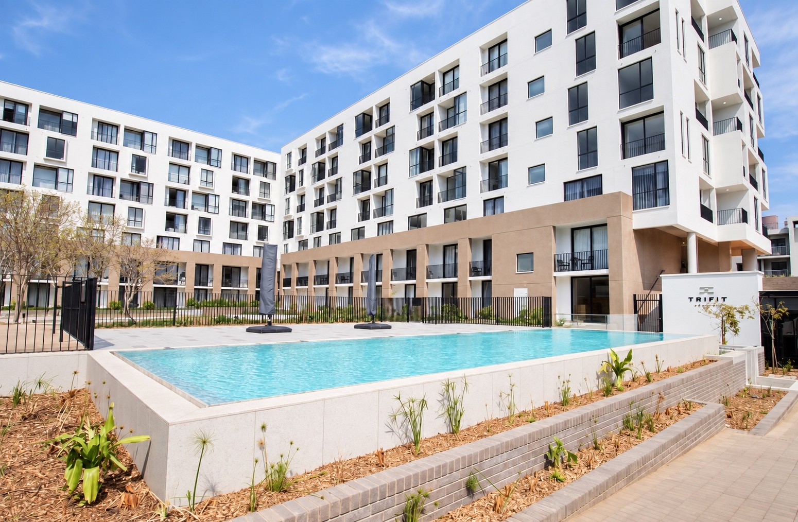 Apartment for rent in Rosebank, Johannesburg