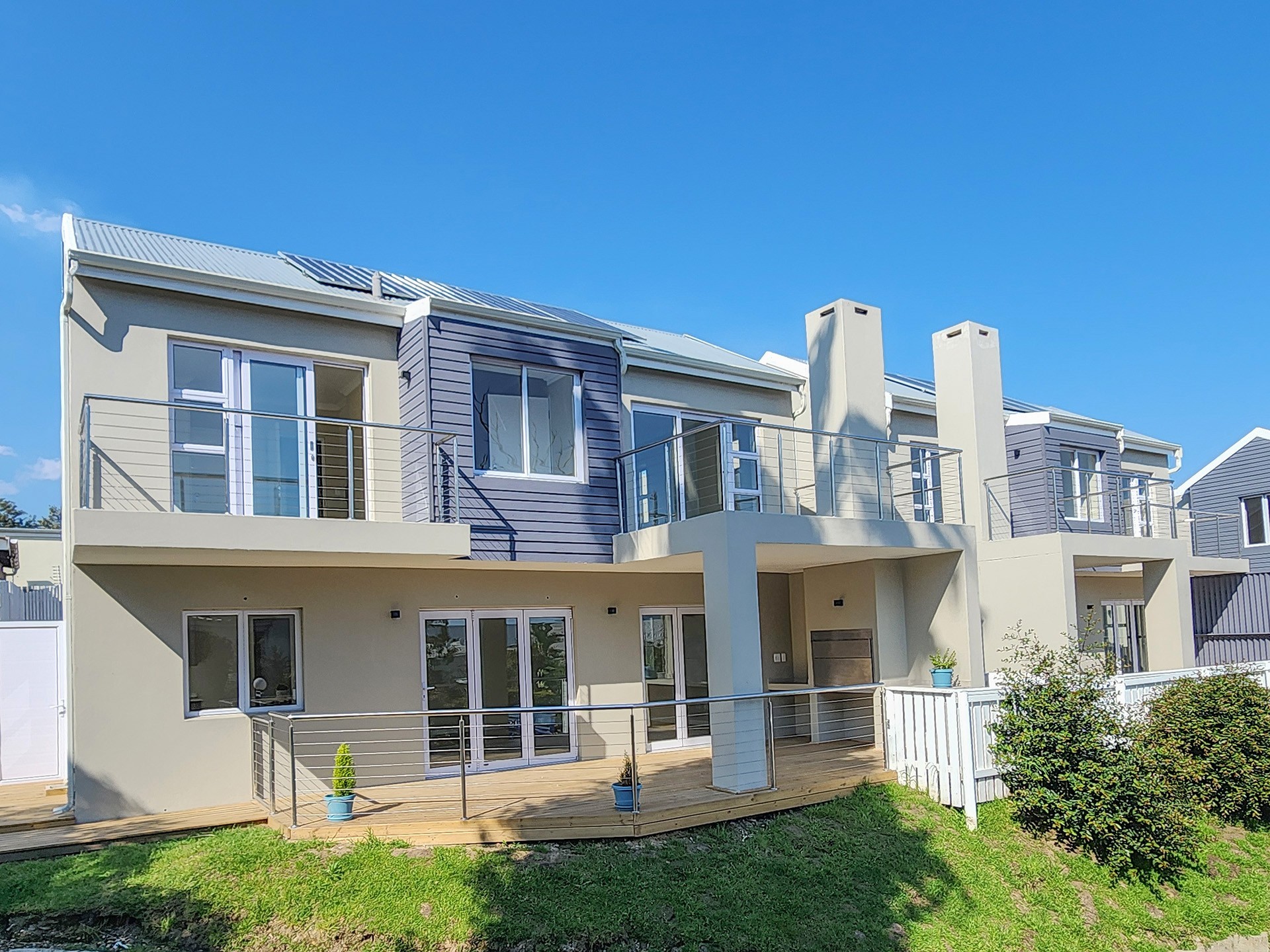House for sale in Costa Sarda, Knysna, 200 m²