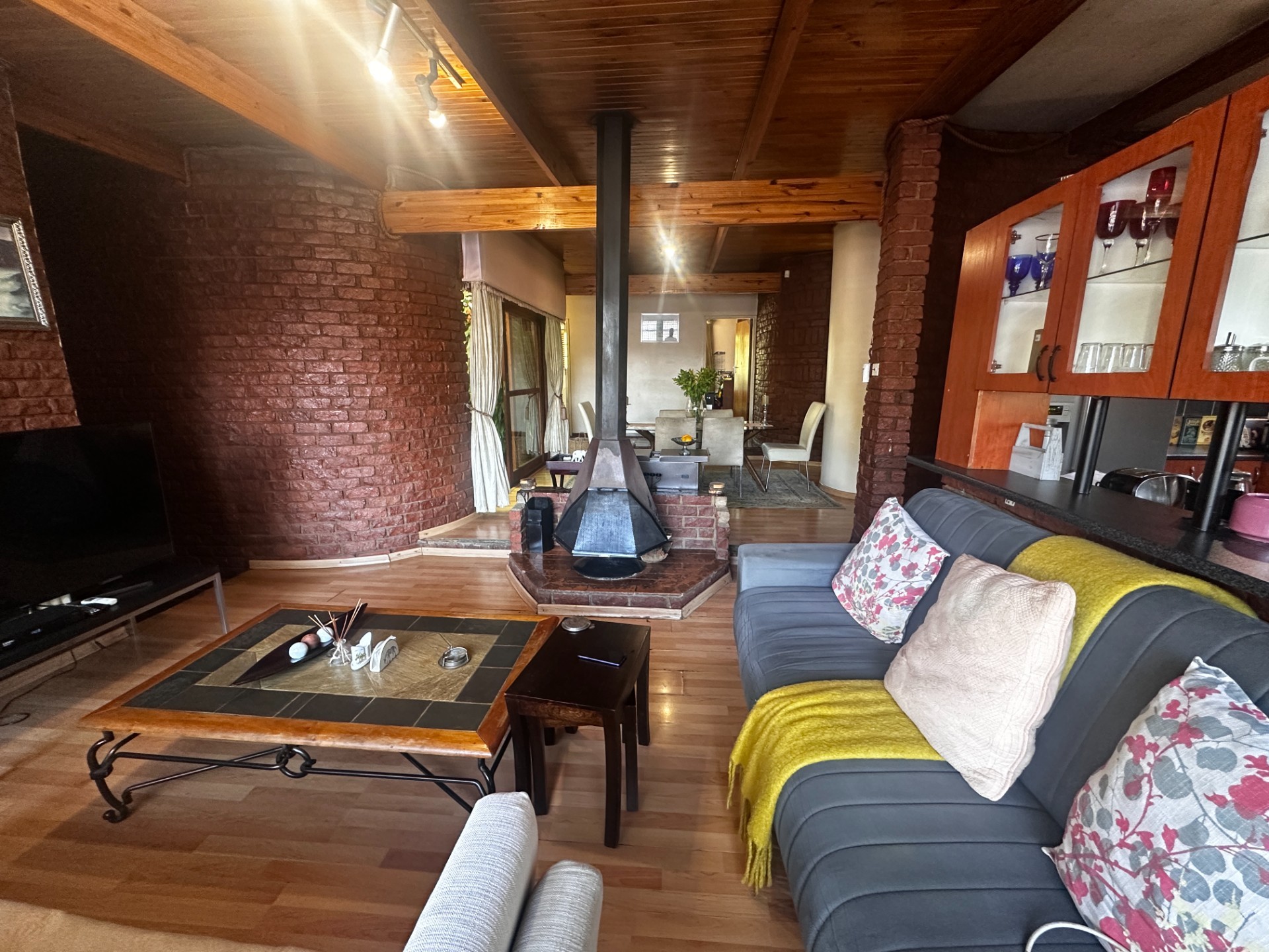 House for sale in Constantia Park, Pretoria, 576 m²