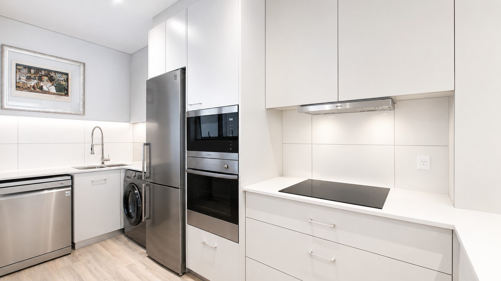 Apartment for sale in Plattekloof, Parow, 93 m²